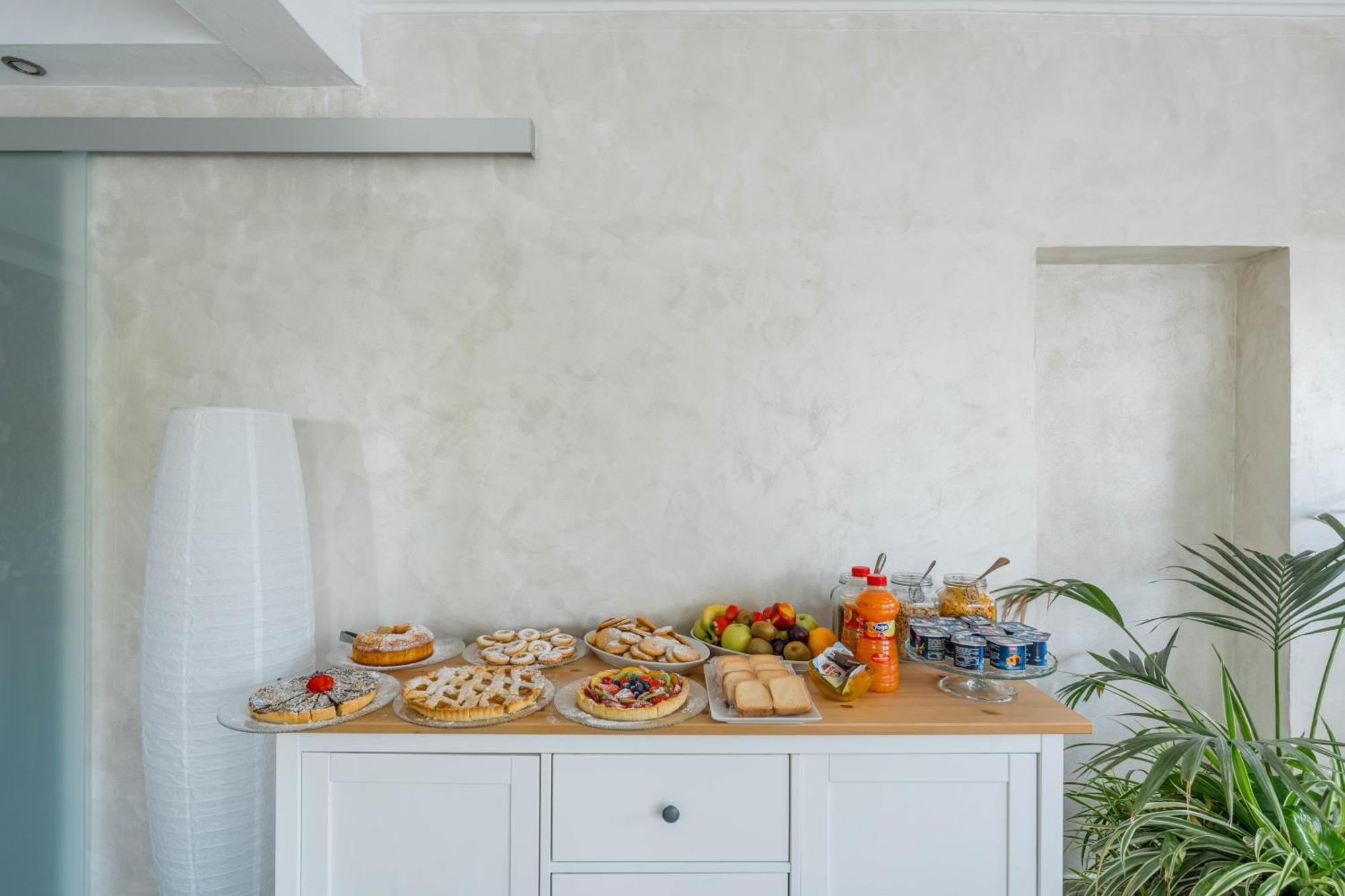 Franciacorta Rooms คอร์เตฟรังกา ภายนอก รูปภาพ
